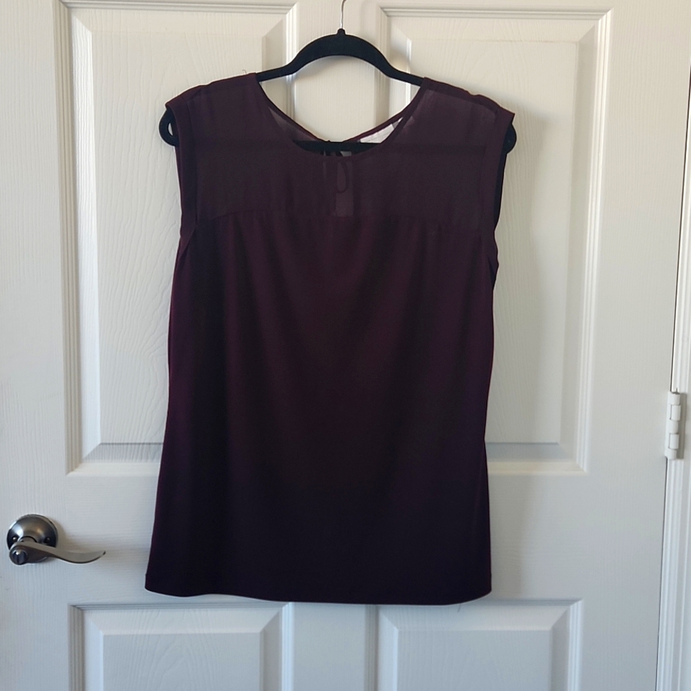 NY&Co Sleeveless Wine Blouse Large
